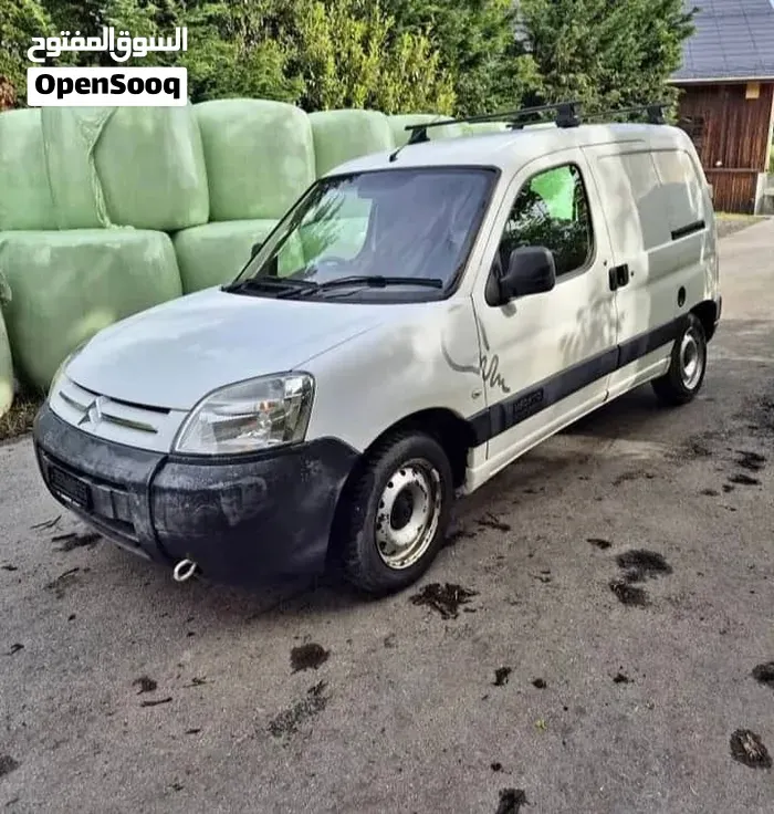 Citroen Berlingo 2008 photo 2