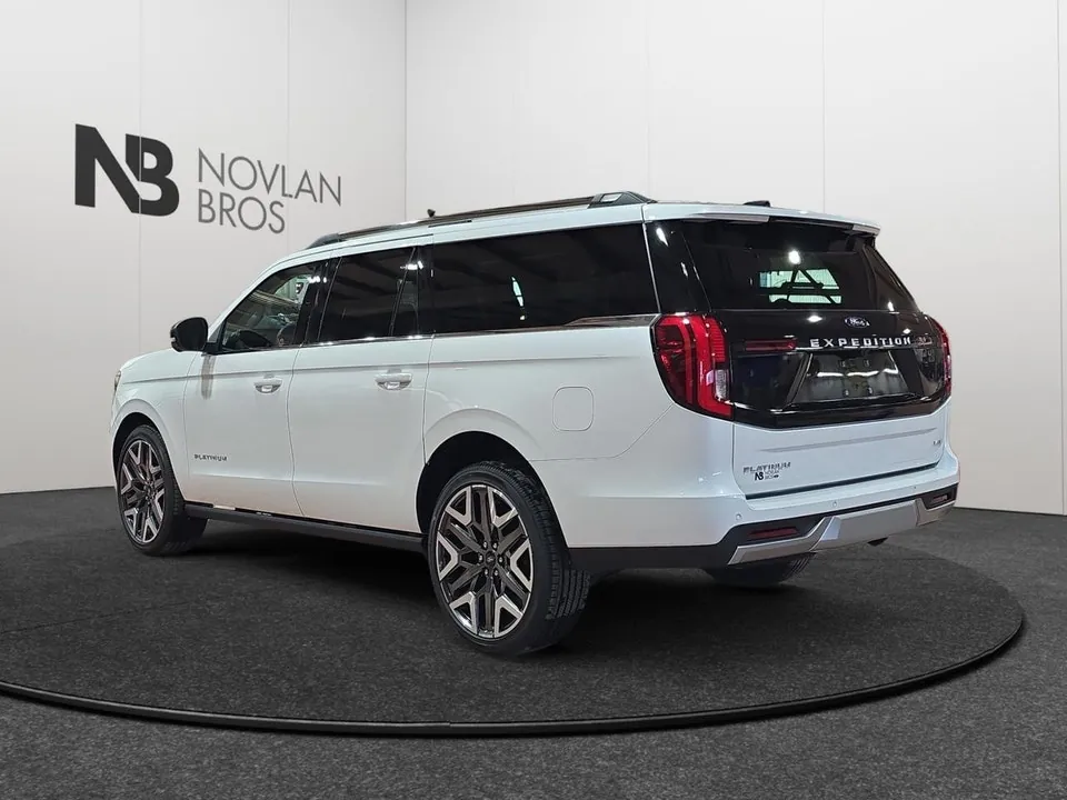 Ford Expedition 2026 photo 3