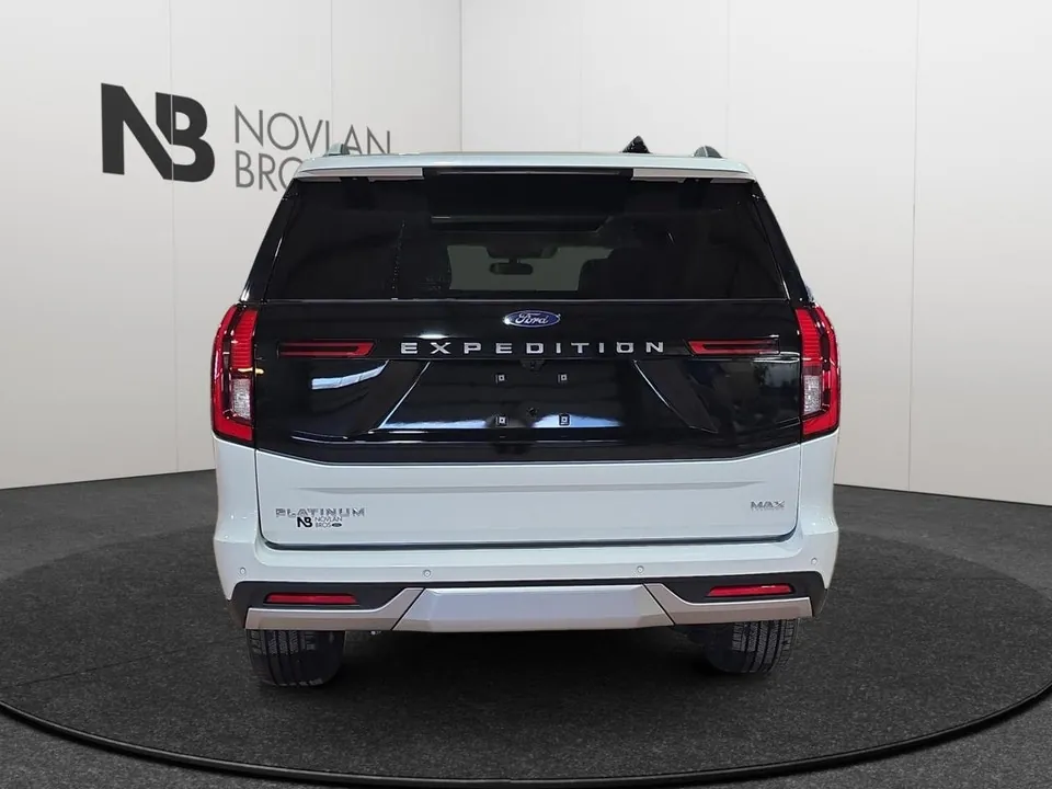 Ford Expedition 2026 photo 4