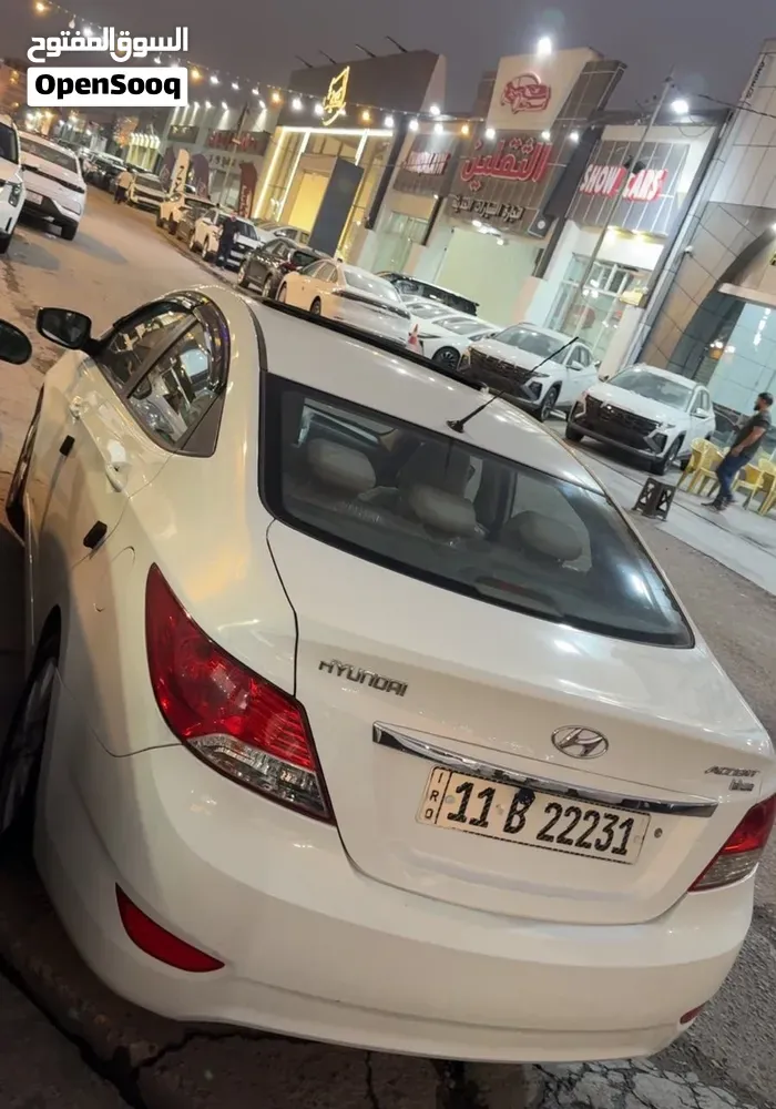 Hyundai Accent 2012 photo 4