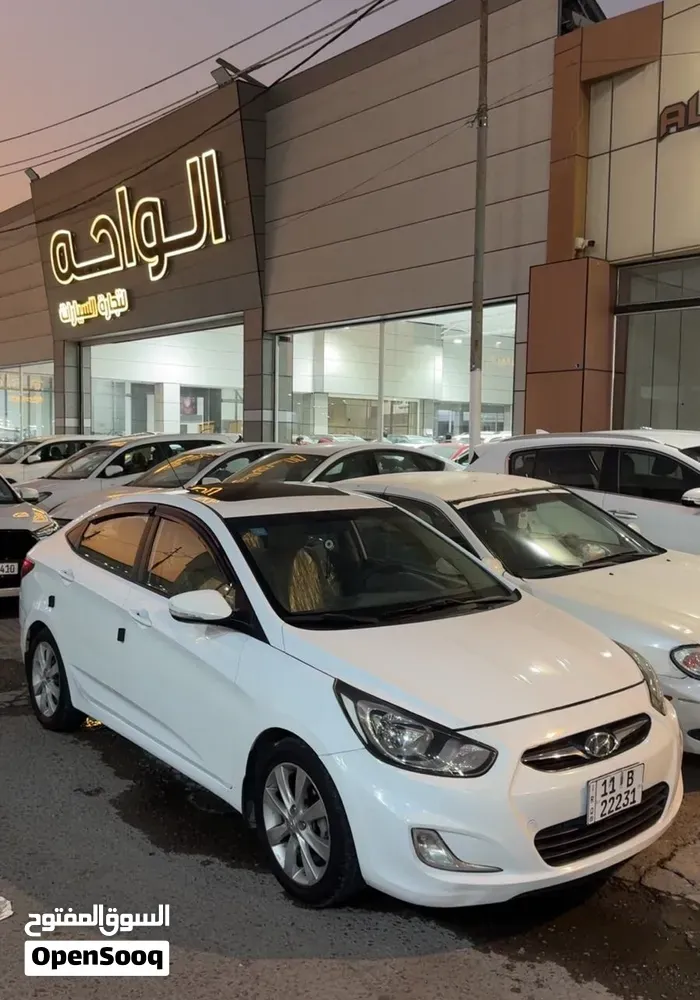 Hyundai Accent 2012 photo 2