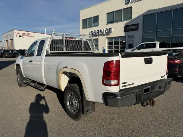 GMC Sierra 2500Hd 2012 photo 2