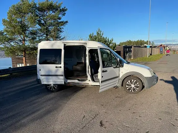 Ford Transit Connect 2012 photo 2