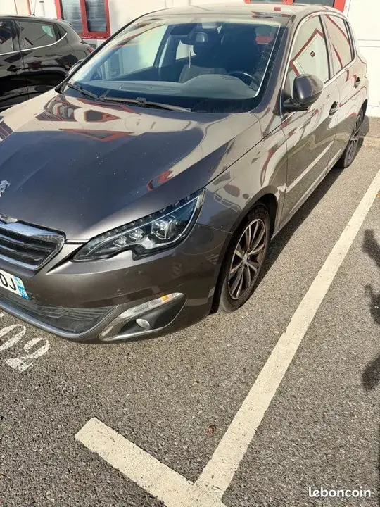 Peugeot 308 2017 photo 3
