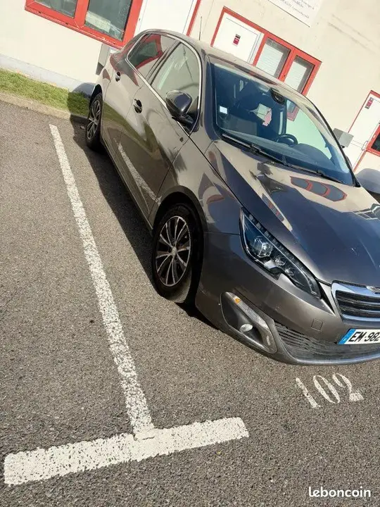 Peugeot 308