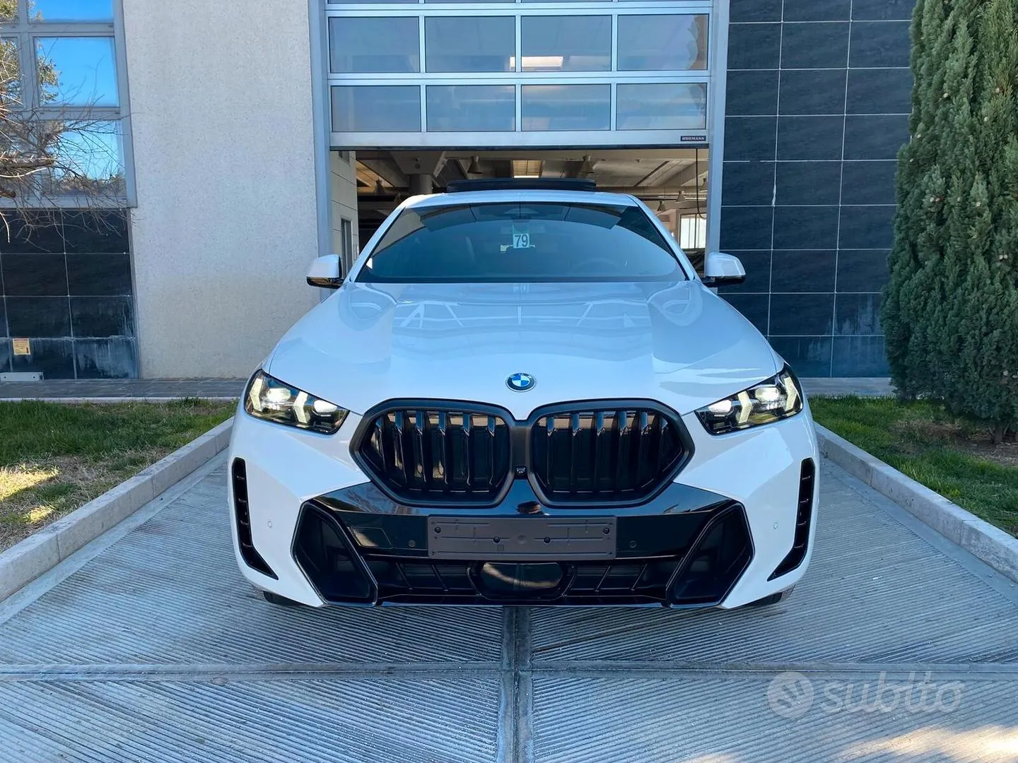 BMW X6 2025 photo 2