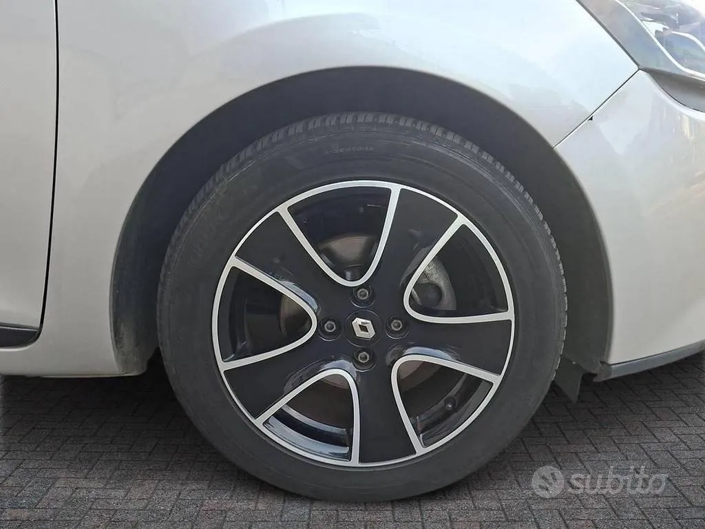 Renault Clio 2016 photo 5
