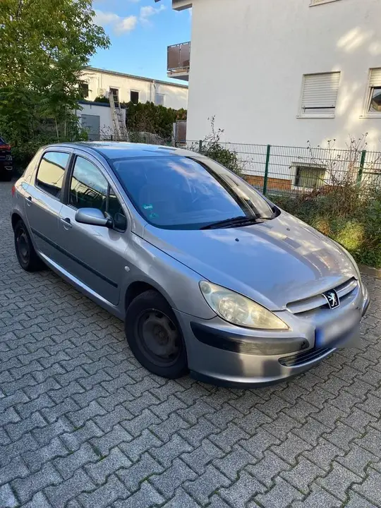 Peugeot 307