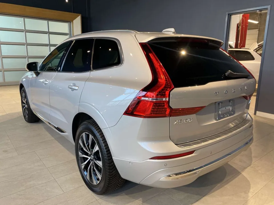 Volvo Xc60 2023 photo 3