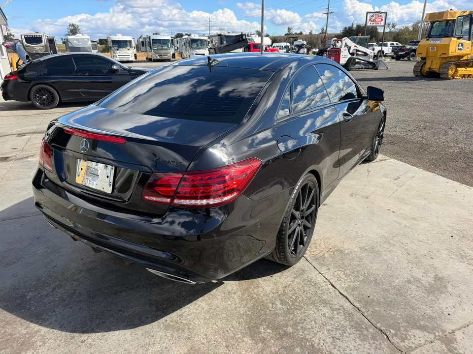 Mercedes-Benz E-Class 2016 photo 2