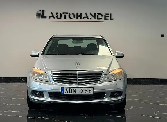 Mercedes-Benz C180 2009 photo 2