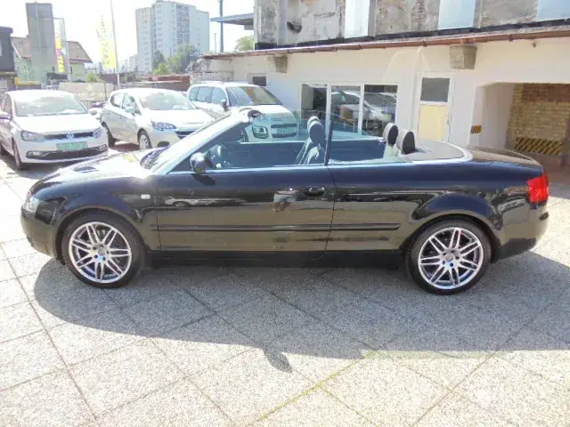 Audi A4 2003 photo 3