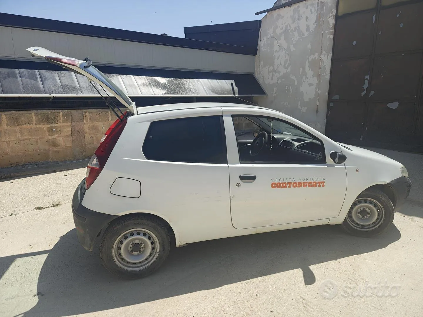Fiat Punto 2006 photo 2