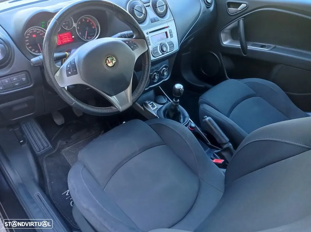 Alfa Romeo Mito 2012 photo 2