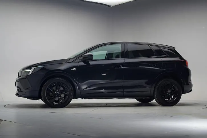 Opel Grandland X 2023 photo 2
