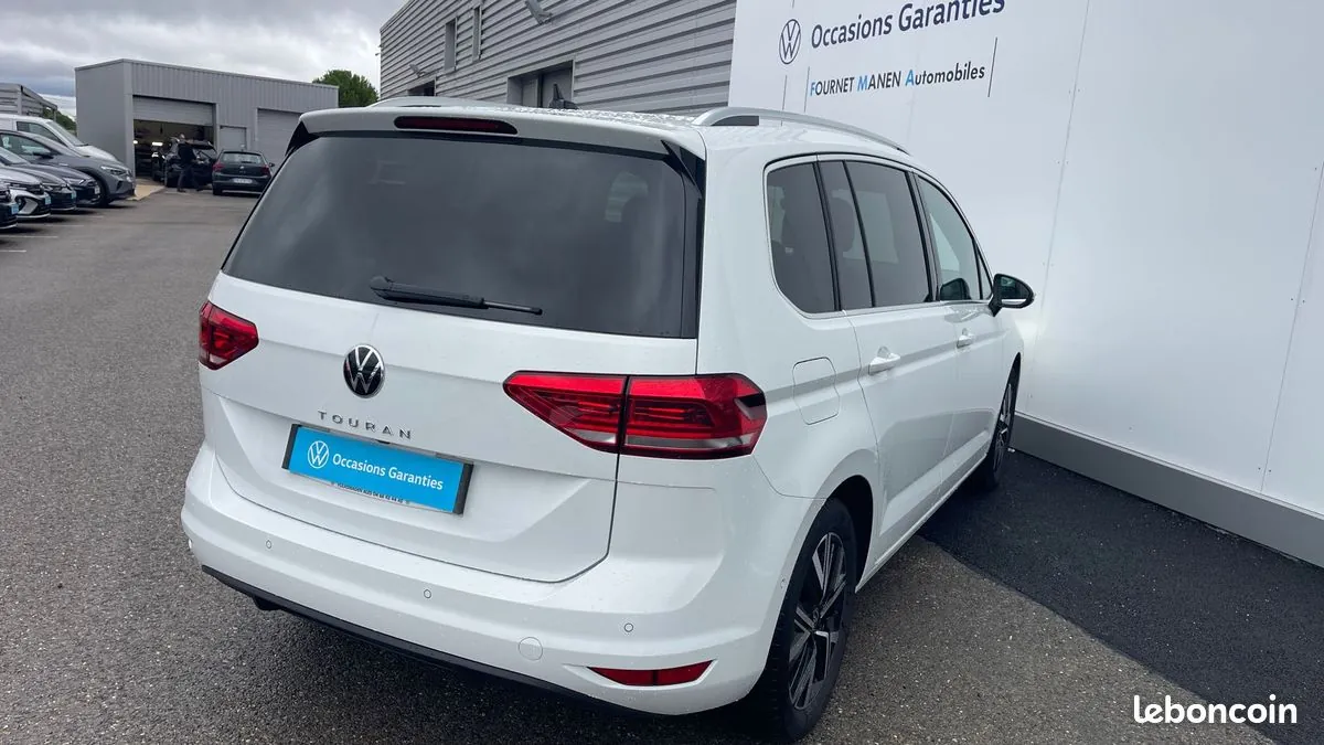 Volkswagen Touran 2022 photo 5