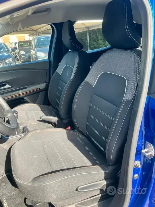 Dacia Sandero Stepway 2023 photo 3