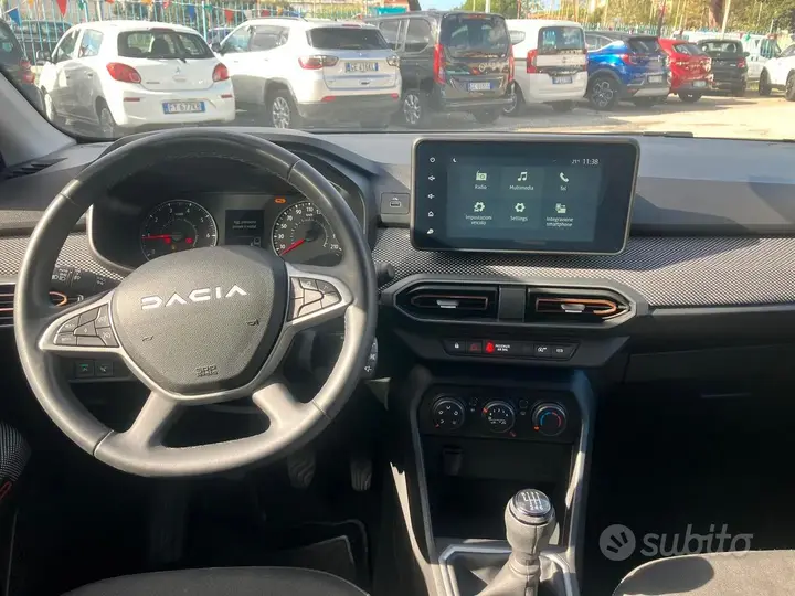 Dacia Sandero Stepway 2023 photo 2