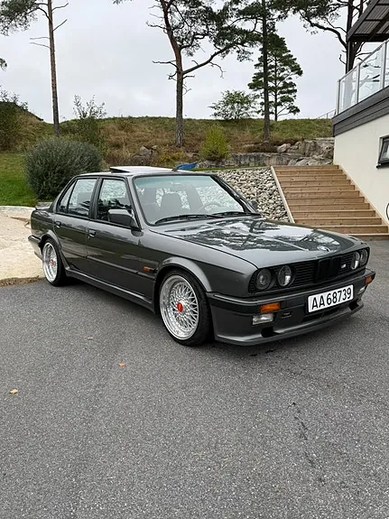 BMW 325I 1987 photo 4