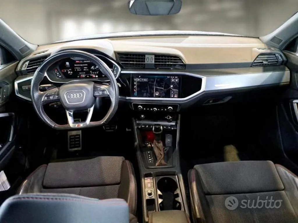 Audi Q3 2022 photo 3