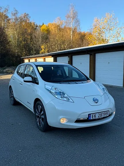 Nissan Leaf 2017 photo 2