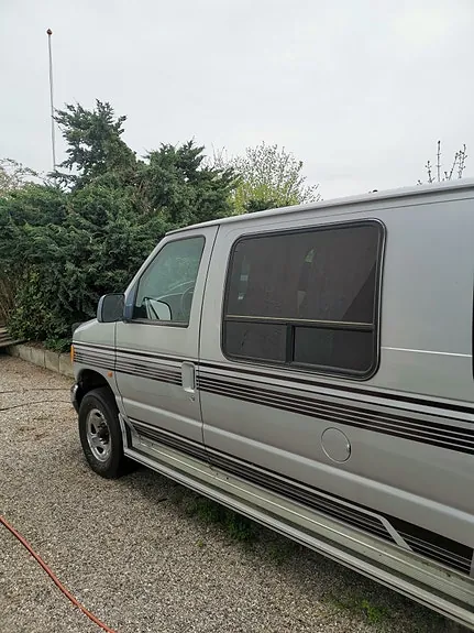 Ford Econoline 1993 photo 4