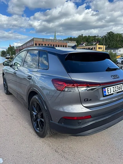 Audi Q4 E-Tron 2024 photo 3