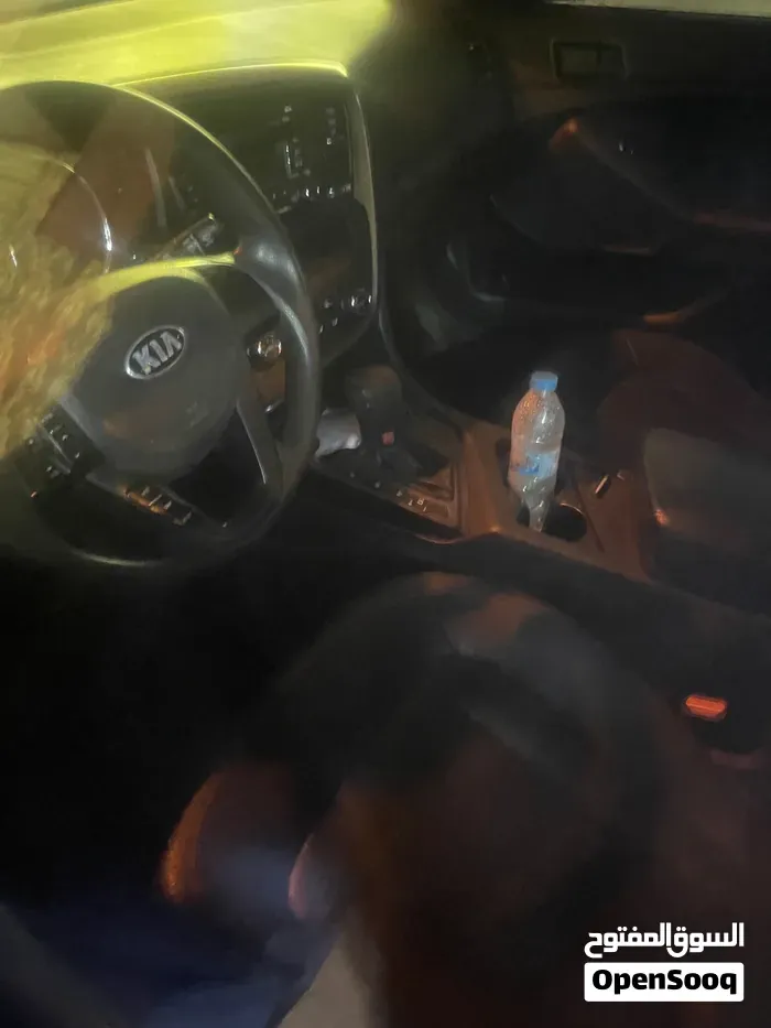 Kia Optima 2012 photo 2