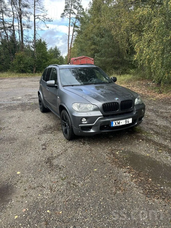 BMW X5 2007 photo 2