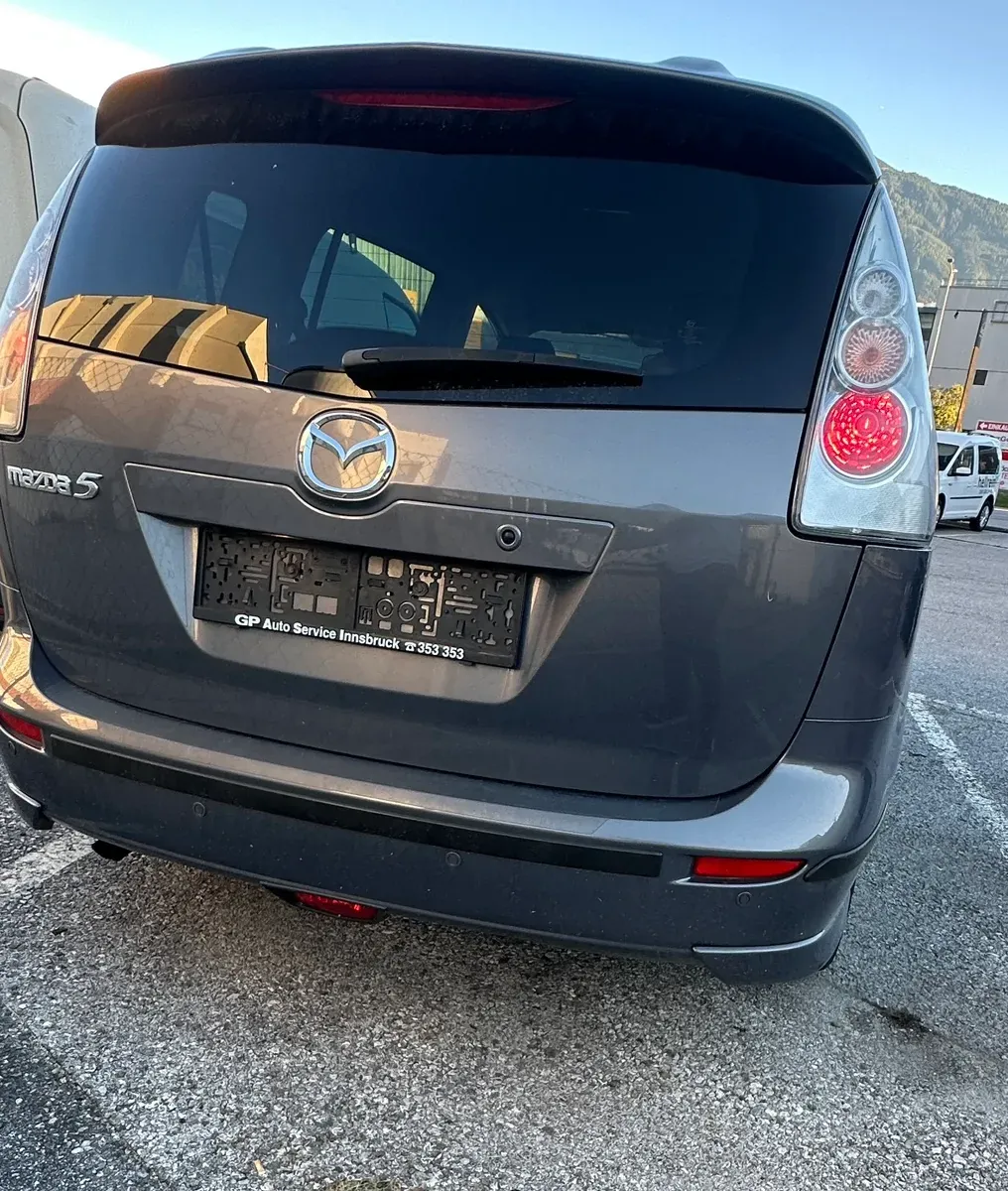 Mazda Mazda5 2008 photo 3
