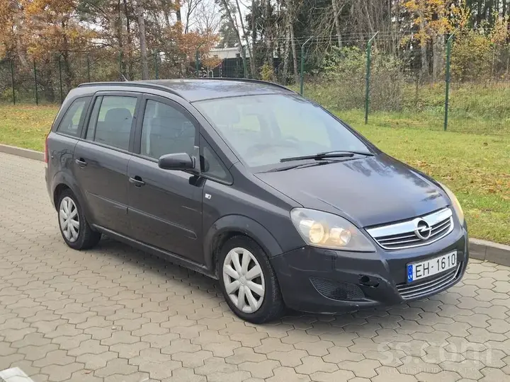 Opel Zafira 2008 photo 4