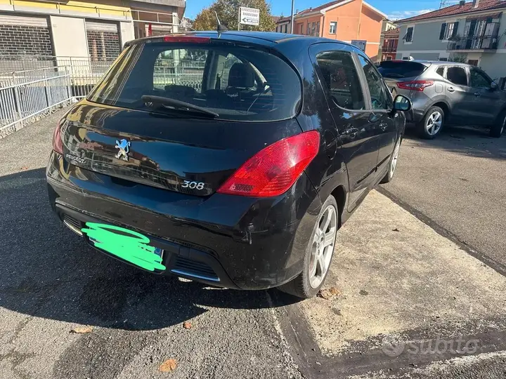 Peugeot 308 2008 photo 4