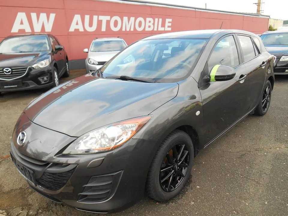 Mazda 3