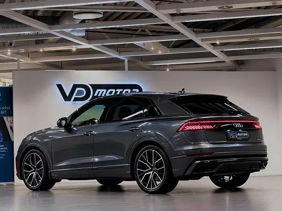 Audi Q8 2019 photo 3