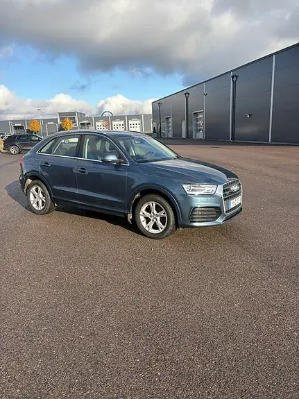 Audi Q3 2017 photo 4