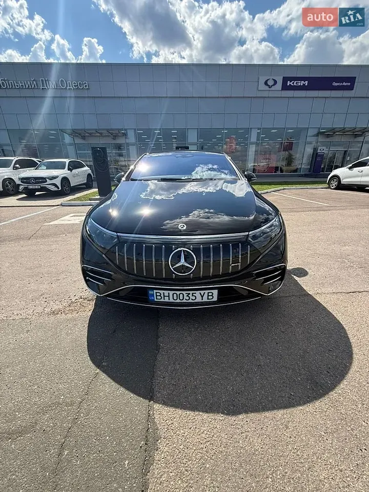 Mercedes-Benz Eqs