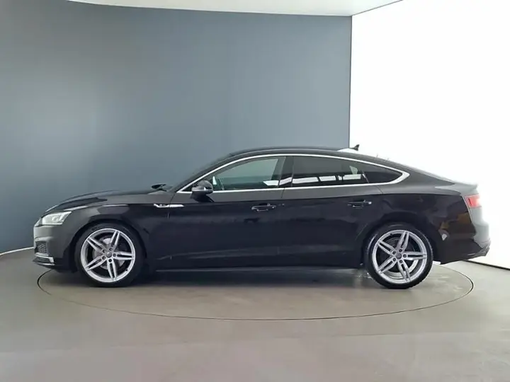 Audi A5 2019 photo 4