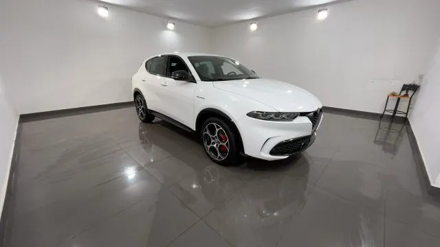 Alfa Romeo Tonale 2024 photo 3