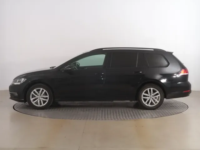 Volkswagen Golf Variant 2017 photo 2