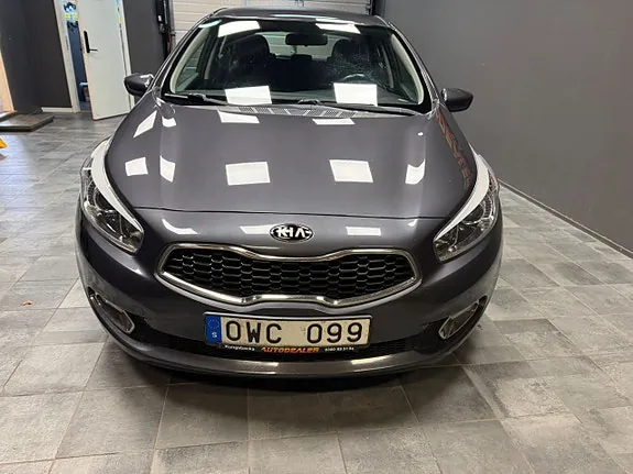 Kia Ceed 2013 photo 2