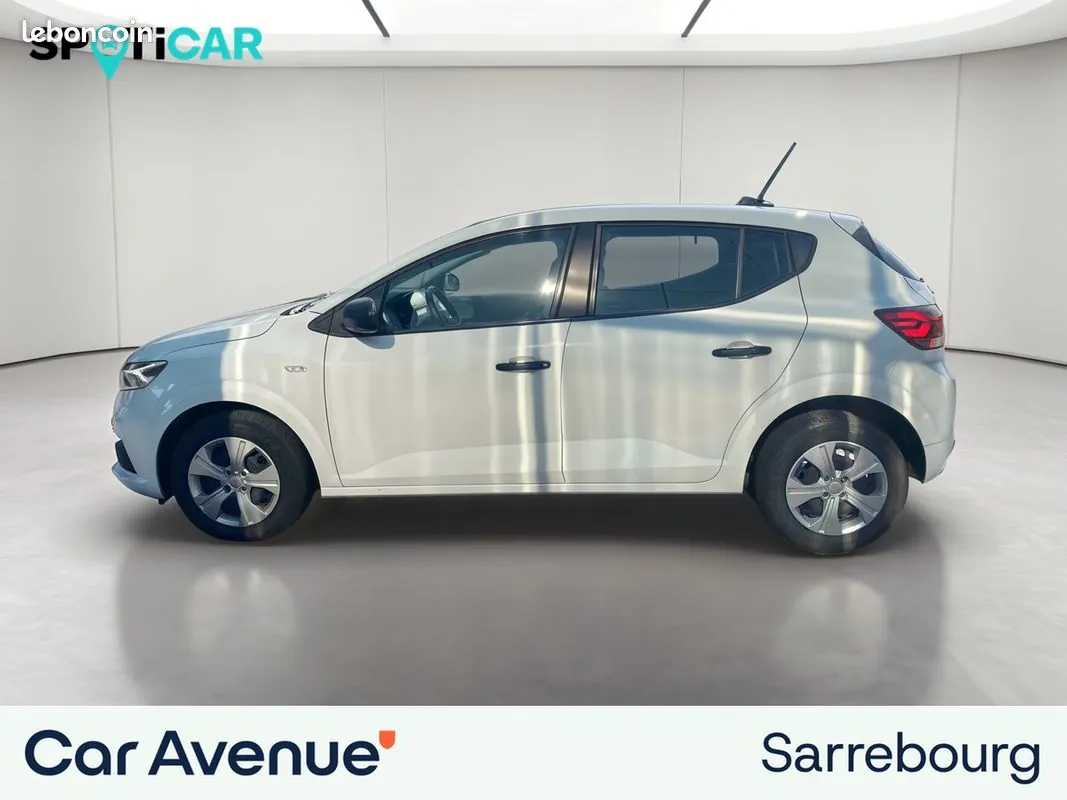 Dacia Sandero 2024 photo 2