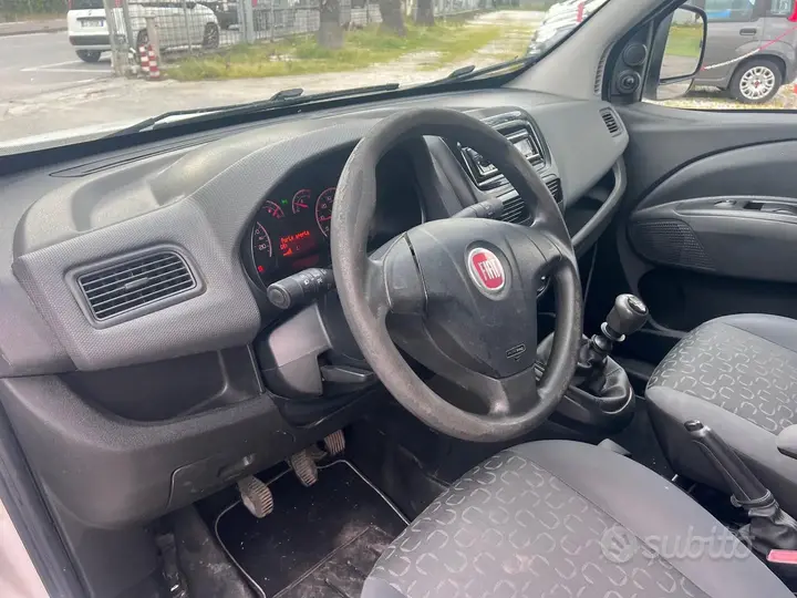 Fiat Doblo 2013 photo 4