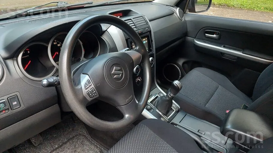 Suzuki Grand Vitara 2006 photo 3