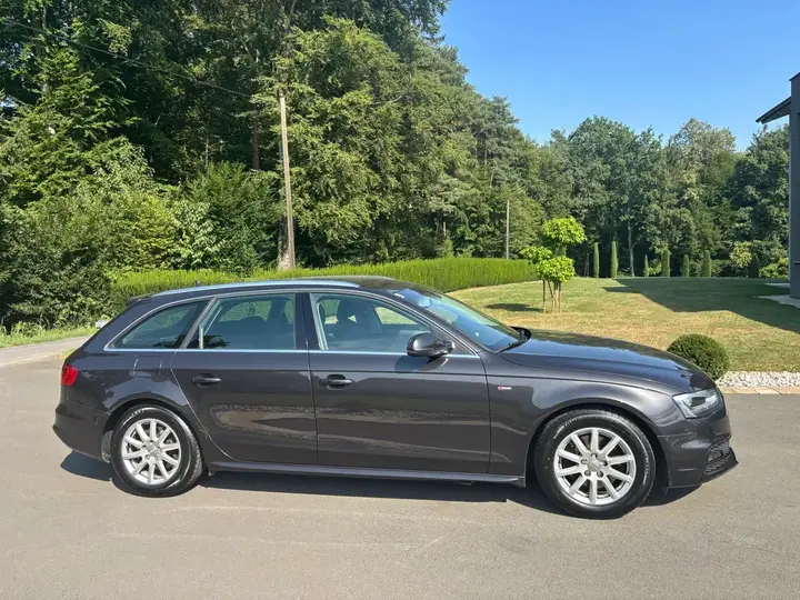 Audi A4 Avant