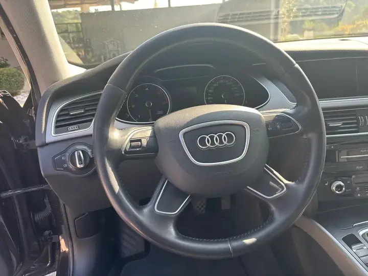 Audi A4 Avant 2014 photo 3