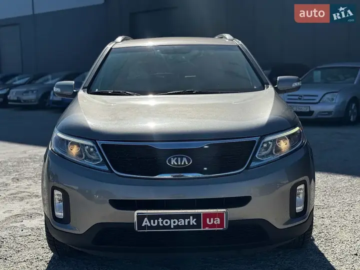 Kia Sorento 2013 photo 4