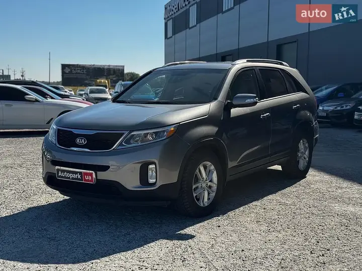 Kia Sorento 2013 photo 2
