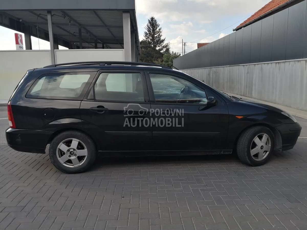 Ford Focus 2003 photo 2