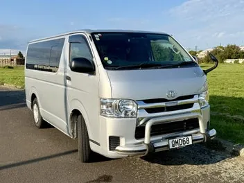 Toyota Hiace 2019 photo 2