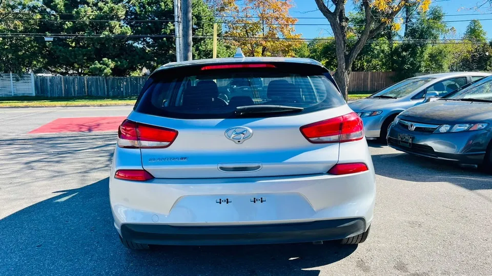 Hyundai Elantra 2018 photo 4